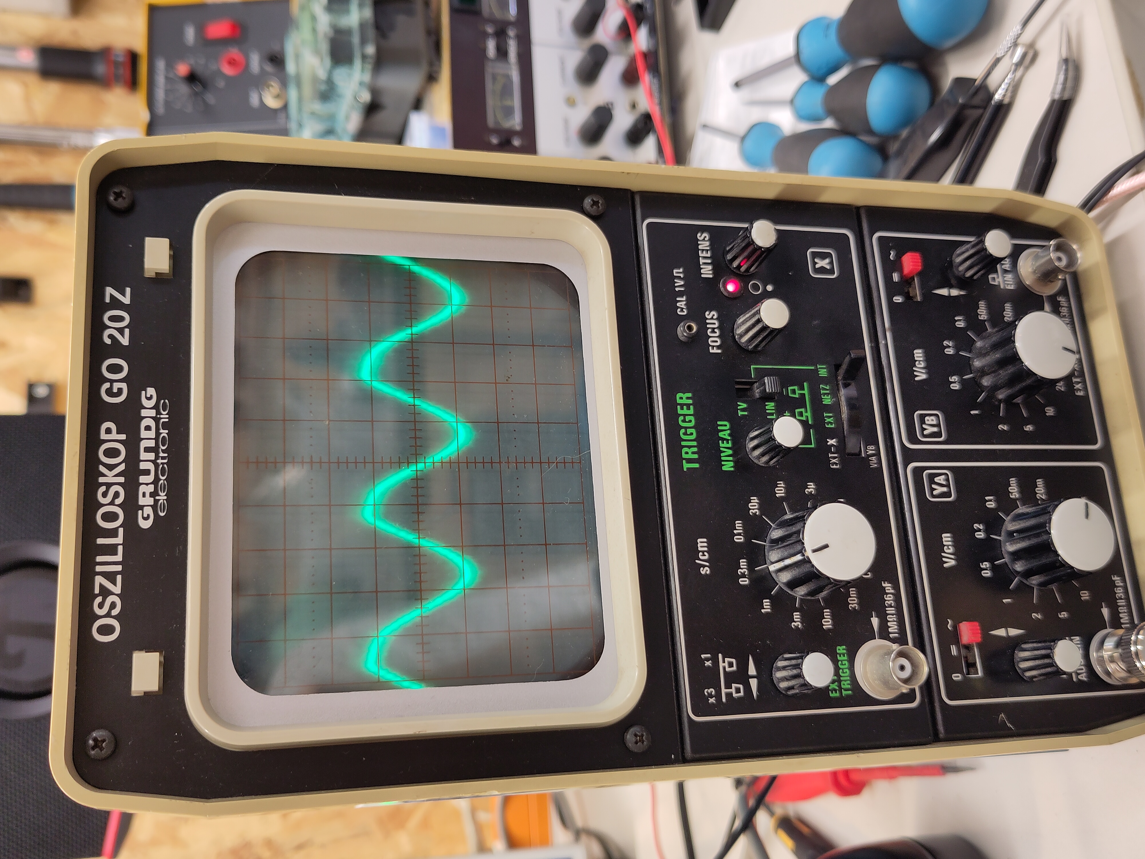 Grundig GO 20 Z oscilloscope